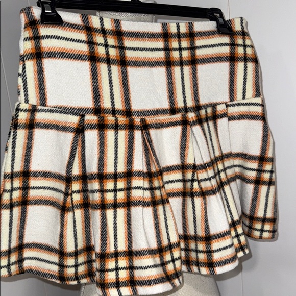 Blue Rain Plaid Mini Skirt in Cream and Black - Picture 2 of 5